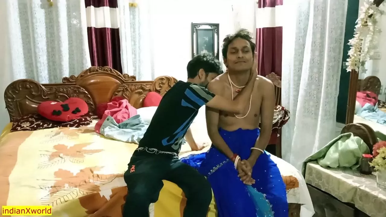 Desi hot big boobs girlfriend shared and hardcore fuck!! Hindi threesome