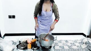 Pakistani Village Wife Has Anal Sex In Kitchen While She Is Cooking With Clear Hindi Audio - 5 image