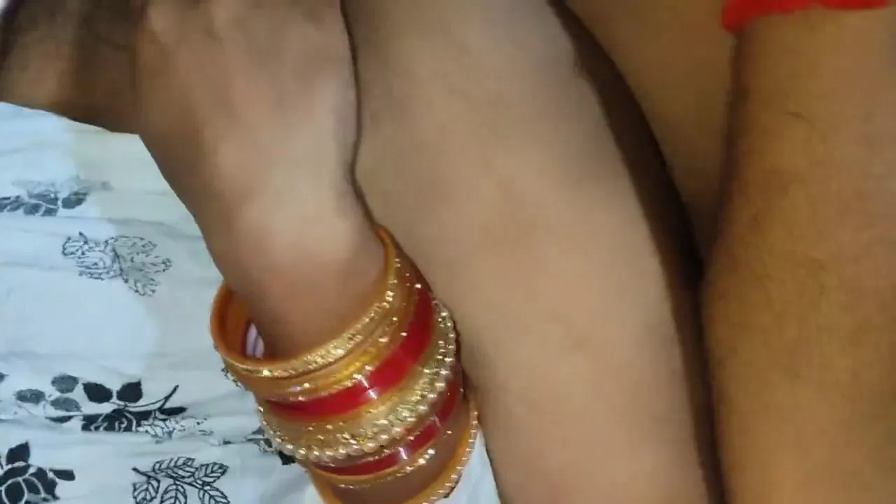 Japanis Chut Ka Pani Sex Video - Xxx Desi Indian bhabhi ki dardnak choda aur uski chut par pani at DesiPorn