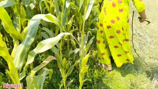 Outdoor suit back home Desi fucked for the first time - 5 image