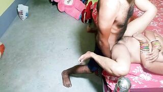 INDIAN Bhabhi painful pussy fuck after seduce electrician full HD hindi porn video clear hindi audio - 13 image