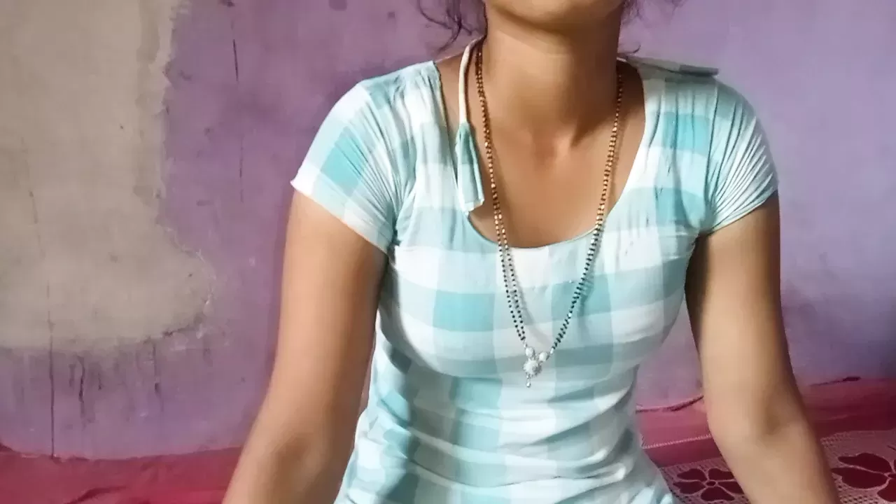 Indian desi babhi sucking dever dick in mouth and Desi style fucking with  dever clear Hindi audio at DesiPorn