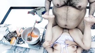 Indian Hot Wife Without Panty Cooking In Kitchen Has Anal Sex By Cuckold Husband With Clear Hindi Audio - 14 image