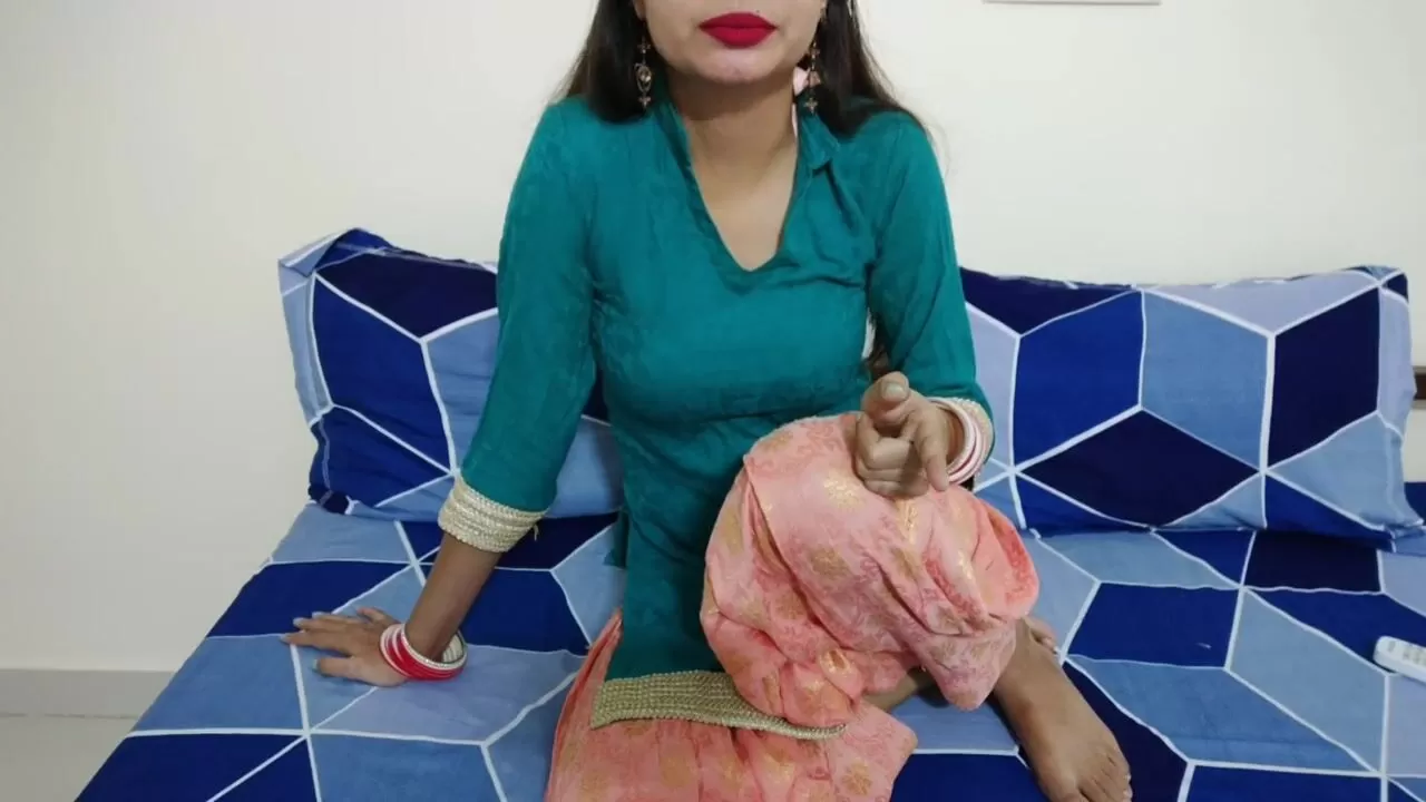 1280px x 720px - Desi devar bhabhi enjoying in bedroom romance with a hot Indian bhabhi with  a sexy figure saarabhabhi6 clear Hindi audio at DesiPorn