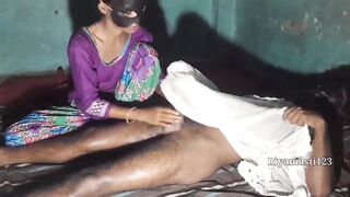 Malish Karne Ke Bahane Chudwane Lagi Bhabhi Indian Bhabhi Ki Chodai Videos Hindi - - 2 image