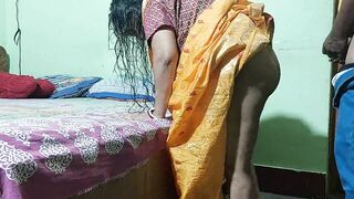 Today Salu Bhabhi was looking hot in a yellow saree. husband fucks a lot - 5 image