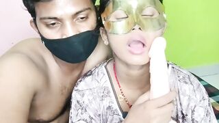 Sapna dildo kyu chus rahi hai land chus le - 11 image
