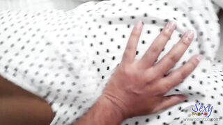 Sri Lankan Romantic Fuck - Wake Up Morning Sex with My Perfect Teen Girlfriend - Asian Hot Couple - 3 image