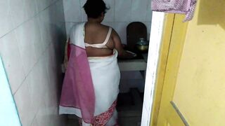 4k Full XXX - Desi StepMom in Saree fucked by StepSon While cooking - DESTROYED HER PUSSY & CAME INSIDE HER - 2023 NEW - 3 image