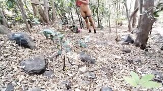 Desi couple outdoor fuck in jungle - 5 image