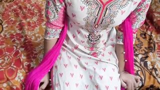 Desi Indian Punjabi ladaki ne salwar pahankar apane yaar se chudwai - 2 image