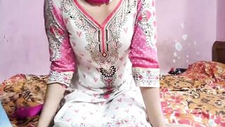 Desi Indian Punjabi ladaki ne salwar pahankar apane yaar se chudwai - 8 image