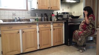 Pregnant stepmother has sex with her stepson while husband is at work - 7 image