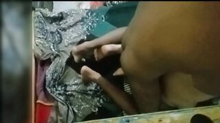 New Hot Bhabhi ka gaand chut dono faada ak saath. - 2 image