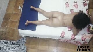 MASSAGISTA GRAVOU ESCONDIDO FAZENDO UMA MASSAGEM EM UMA CASADA, OLHA A MERDA QUE DEU. - 7 image