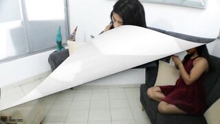 Llamo al chico de citas para que llegue a mi casa a follarme ya que ando bien caliente PARTE 1 - 2 image