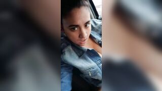 Hot girl masturbates in the car