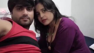 Bhabhi ki Chudai Hindi audio mein