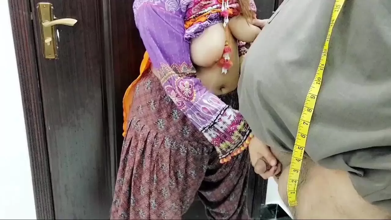 Indian Tailor Fucking His Beautifull Lady Customer With Clear Hindi Audio  watch online