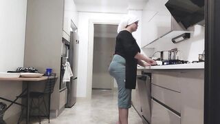 I love watching my stepmother at work - 13 image