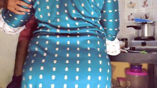 Indian stepsister got caught while video call with her bf - 9 image