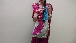 Desi step brother and step sister real sex Didi caressed the little cock and then got his pussy licked in Hindi audio - 1 image