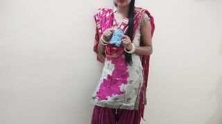 Desi step brother and step sister real sex Didi caressed the little cock and then got his pussy licked in Hindi audio - 2 image