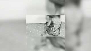 Wife ko lund chusa ker uski chut ko faad diya.