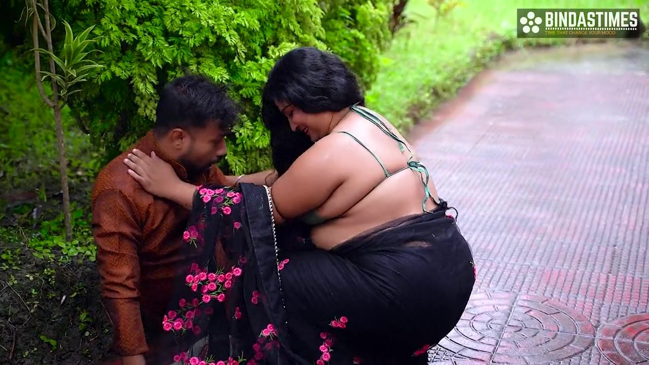 Mallu Big Boobs Hot Bhabhi and Big Cock DewarJi Hardcore Fuck ( Hindi Audio  ) watch online