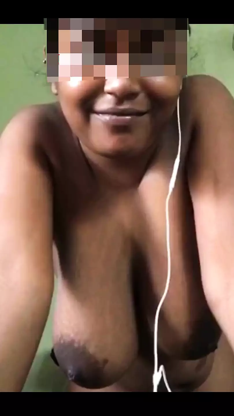 Indian Bengali Kolkata Big Boobs Khanki (kept) casual Naked Video call with  friends watch online